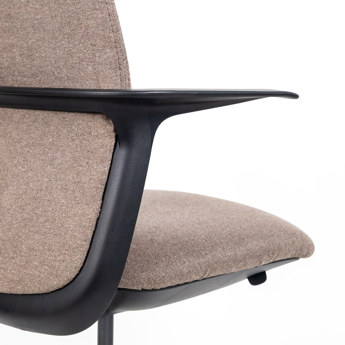 Sillón Aria Medio Tapizado (RP-1451/NG)