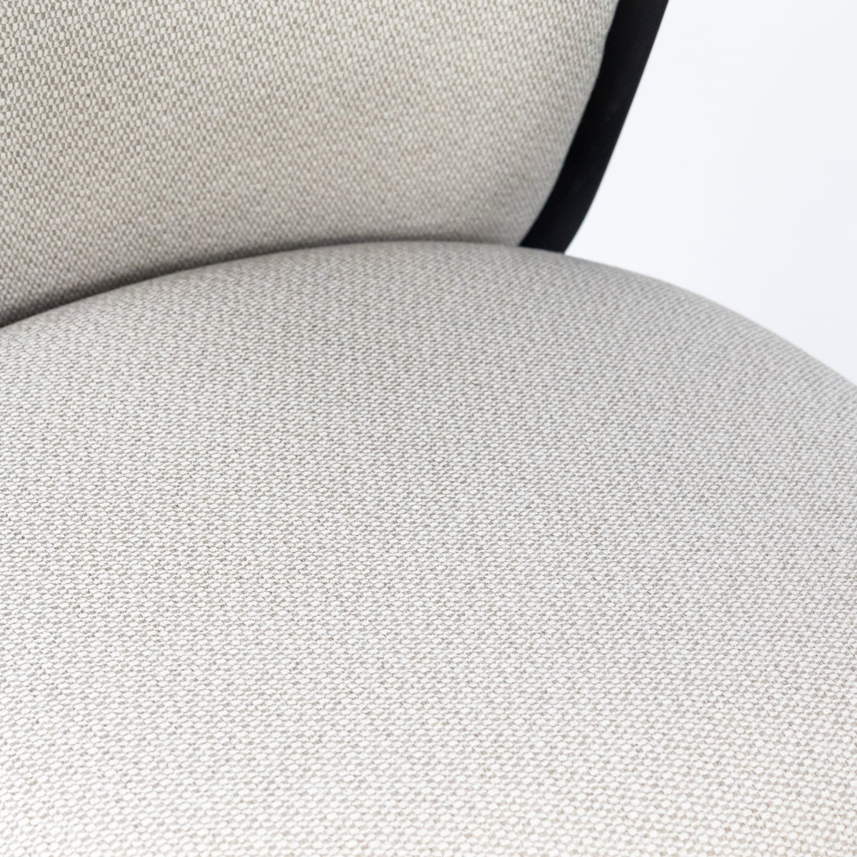Sillón Aria Alto Tapizado (RP-1450/NG)